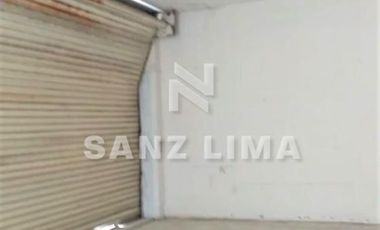 CENTRO:  EXCELENTE LOCAL COMERCIAL, EN PRIMER CUADRO DE LA CIUDAD. EN CELAYA,GTO