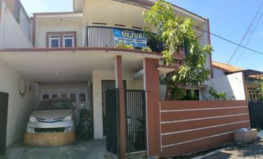 Rumah asri nyaman dalam perumahan Margahayu Bandung