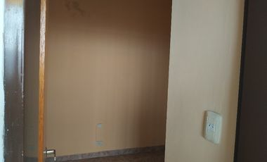 Casa PH en venta en Ramos Mejia Sur