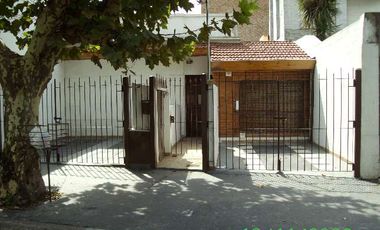 Casa PH en venta en Ramos Mejia Sur