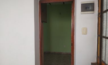 Casa PH en venta en Ramos Mejia Sur