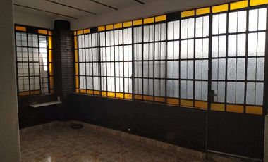 Casa PH en venta en Ramos Mejia Sur