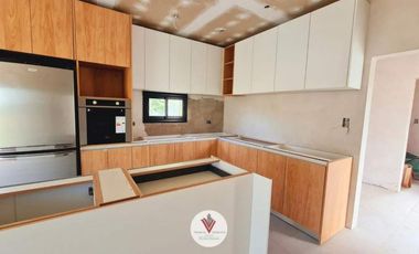 Casa en Venta | Moderna y Funcional | Gral. Belgrano. Bs. As.