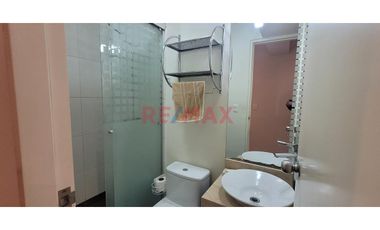 Alquiler De Departamento En Primer Piso, Surco