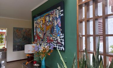 Venta de Hermosa Casa en la Encantada de Villa Chorrillos