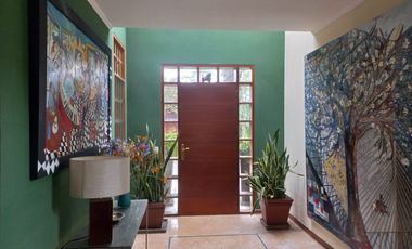 Venta de Hermosa Casa en la Encantada de Villa Chorrillos