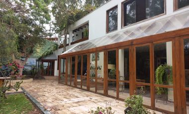 Venta de Hermosa Casa en la Encantada de Villa Chorrillos