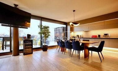PENTHOUSE en arriendo en exclusivo sector Vitacura