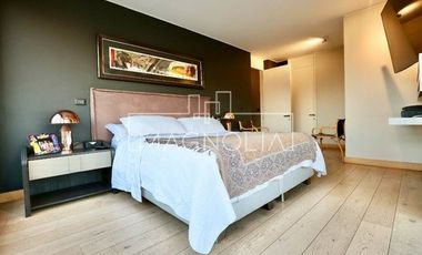 PENTHOUSE en arriendo en exclusivo sector Vitacura