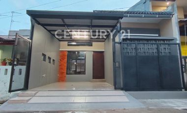 DIJUAL RUMAH BARU SIAP HUNI Di Harapan Indah  Bekasi