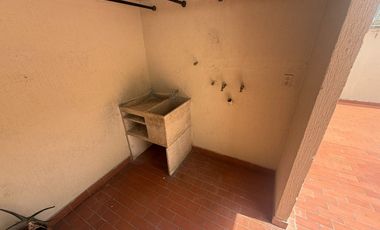 apartamento en arriendo en san francisco. Cod A123987