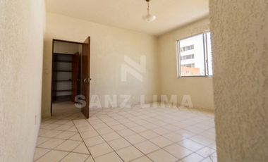 CENTRO: Excelente propiedad para negocio o habitación.