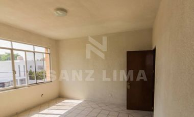 CENTRO: Excelente propiedad para negocio o habitación.