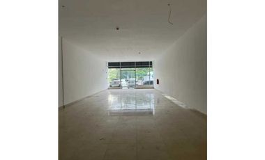 Se Alquila Local Comercial en la Pulida