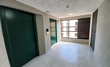 apartamento en arriendo en c.r valle verde del campestre piso 14. Cod A13747