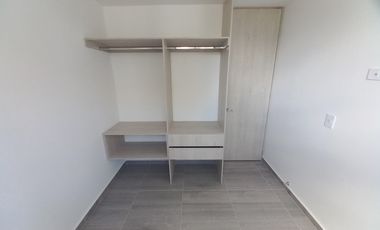 apartamento en arriendo en c.r valle verde del campestre piso 14. Cod A13747