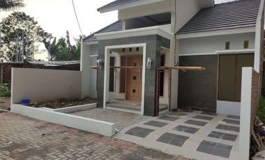 RUMAH MURAH MINIMALIS, 5 MENIT KE SMA TARUNA NUSANTARA MAGELANG