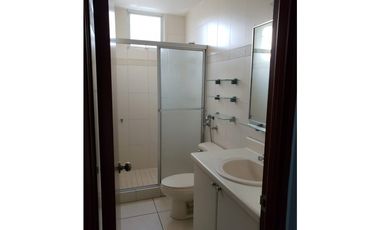 APARTAMENTO AMOBLADO O LINEA BLANCA EDIFICIO BAHIA OBARRIO