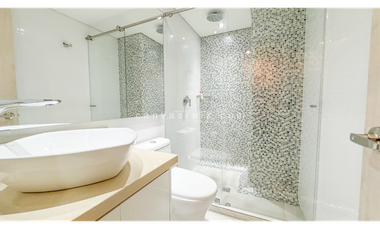 Penthouse con Piscina Privada Sector Laureles