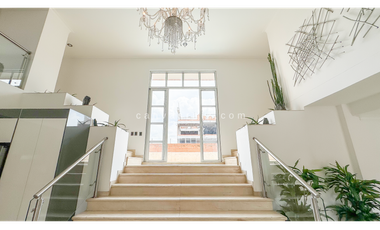 Penthouse con Piscina Privada Sector Laureles