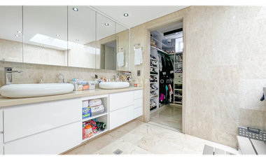 Penthouse con Piscina Privada Sector Laureles