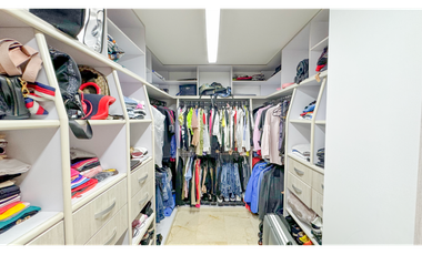 Penthouse con Piscina Privada Sector Laureles