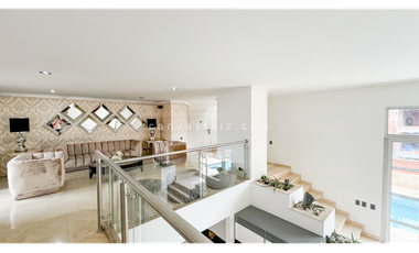 Penthouse con Piscina Privada Sector Laureles