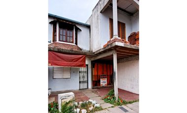Venta Duplex 3 dormitorios Zona Ramirez Sur