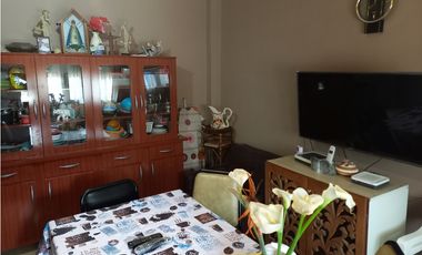 CANADA 5455 entre Rucci y Tokyo