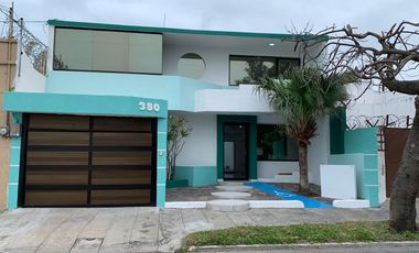 Casa en RENTA para CLINICA en Col. Ricardo Flores Magon, Veracruz.