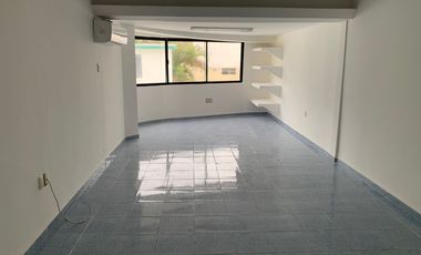 Casa en RENTA para CLINICA en Col. Ricardo Flores Magon, Veracruz.