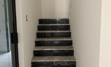 Casa en RENTA para CLINICA en Col. Ricardo Flores Magon, Veracruz.