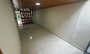 VENTA CASA EN JARDIN DE LIMONCITO EN FLORIDABLANCA. Cod V8786