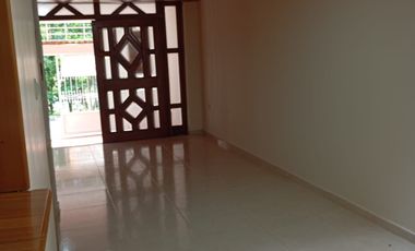 VENTA CASA EN JARDIN DE LIMONCITO EN FLORIDABLANCA. Cod V8786