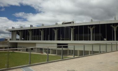 ARRIENDO de LOCALES en EL ROSAL