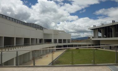 ARRIENDO de LOCALES en EL ROSAL