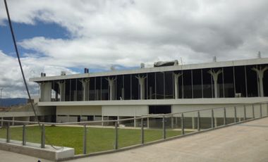 ARRIENDO de LOCALES en EL ROSAL