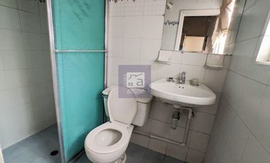 COD. 5975 - SE ARRIENDA CASA - BARRIO: CANELOS