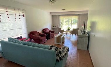 Casa en Los Tacos, Pilar