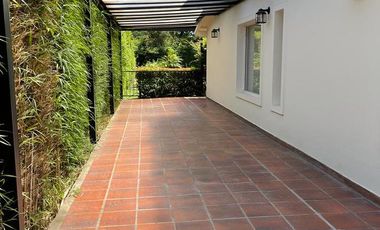 Casa en Los Tacos, Pilar