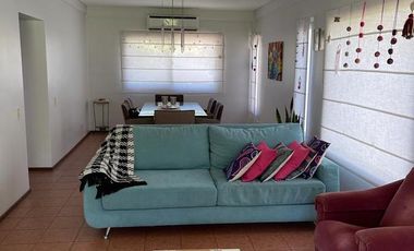 Casa en Los Tacos, Pilar