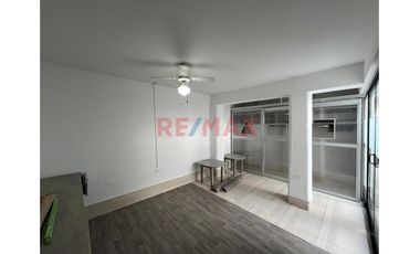 Alquilo Casa De Estreno De 180 M2 A Unas Cuadras De Polvos Rosados, Surco