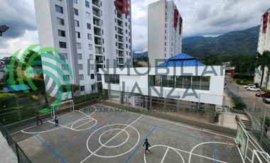 apartamento en arriendo en aranjuez. Cod A12015