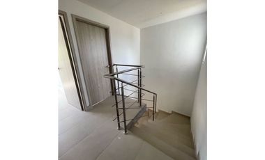 Costa Verde, Duplex N/W