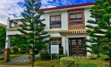 Elegant 4BR House & Lot in Calamba, Laguna for sale
