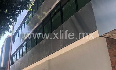 PISO DE OFICINAS  COMPELTOS O SUBDIVIDIDOS