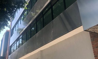 PISO DE OFICINAS  COMPELTOS O SUBDIVIDIDOS