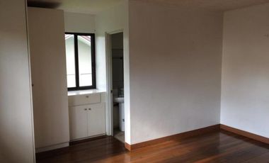 2 Storey House and Lot for Rent in Pulung Cacutud Angeles City near Marquee Mall,NLEX and Landers