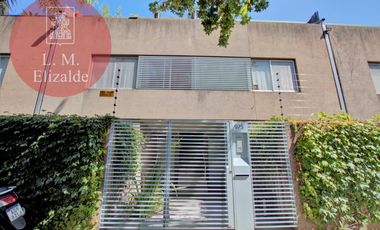 Gandolfo y Av. Libertador - Duplex 3 amb C/Pileta - Venta - Victoria