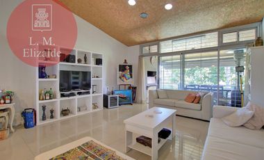 Gandolfo y Av. Libertador - Duplex 3 amb C/Pileta - Venta - Victoria